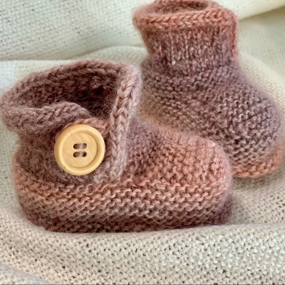 Baby Booties 0-3 months, Baby Shoes, Newborn Socks Crib Shoes Infant Shoes
